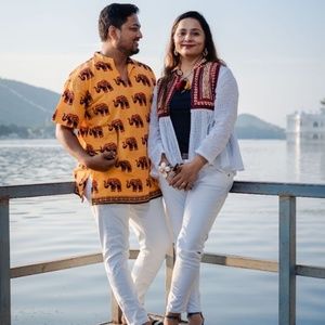 Meet your Posher, Almas